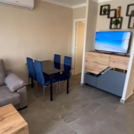 Louis Apartment Torrevieja